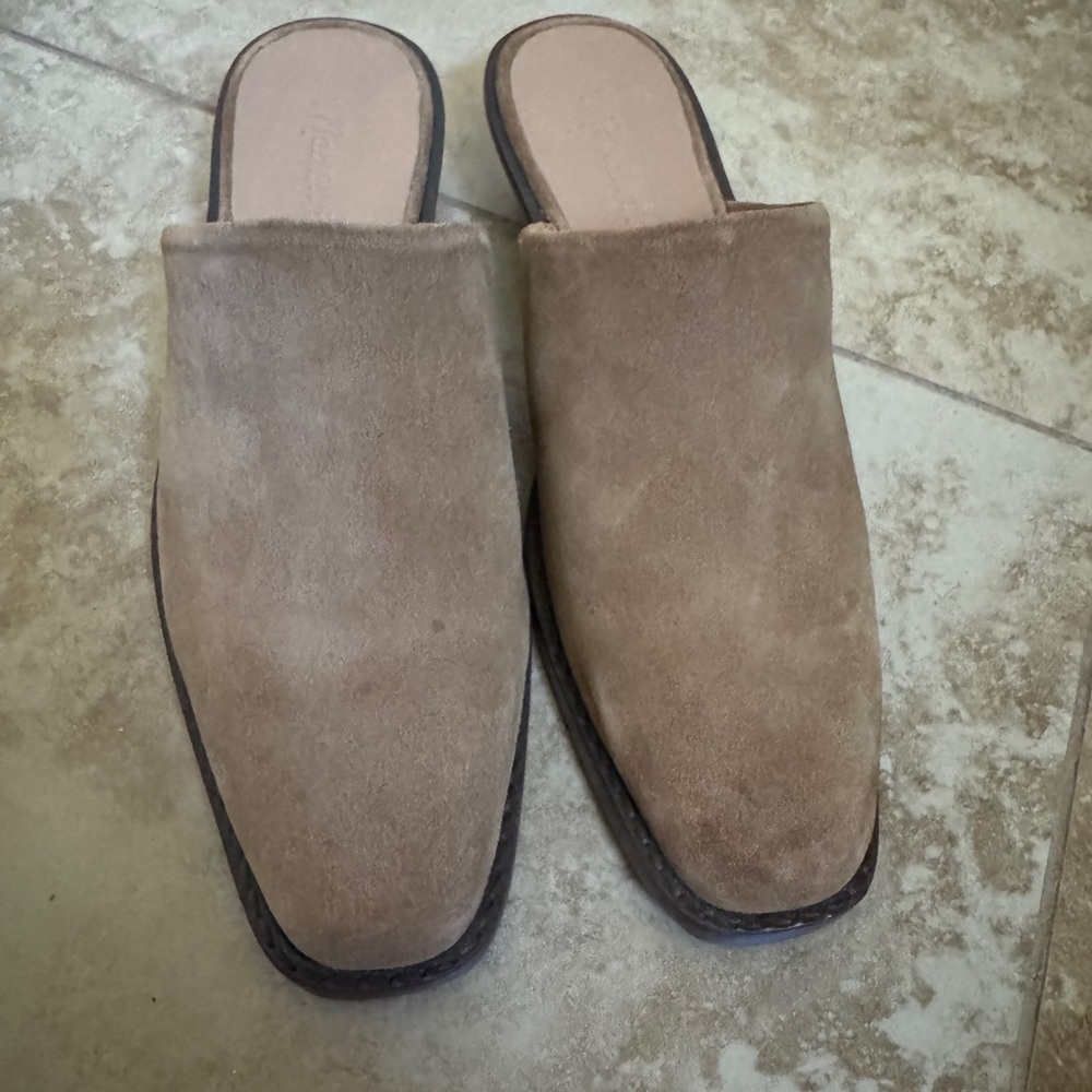 Madewell Suede Slip-On Mules in Taupe